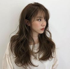 Korean Hair Ideas, Korean Hairstyles, Long Hair Style, Hair Color Underneath, Korean Hair, Hairstyles For Layered Hair, Haircut Inspiration, Haircuts Straight Hair