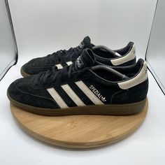 See pics for condition and wear Adidas Spezial Black, Handball Shoes, Adidas Spezial, Dream Shoes, Suede Sneakers, Adidas Shoes, Size 13, Black Shoes, Black White