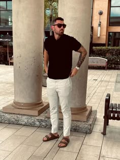 Men’s Summer Outfits Birkenstocks, Birkenstock Man Outfit, Men’s Birkenstocks Outfit, Men Birkenstock Outfit, Mens Birkenstocks Outfit, Birkenstock Outfit Men, Best Sandals For Men, Slippers Outfit