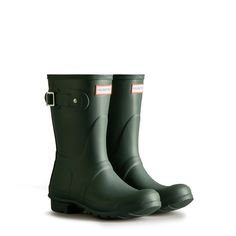 Women's Original Short Rain Boots - Hunter Boots Hunter Rain Boots Outfit, Hunter Short Boots, Short Rain Boot, Hunter Boots Short, Green Hunter Boots, Rain Boots Hunter, Rain Boot Outfit, Womens Hunter Boots, Mud Boots