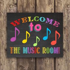 a welcome to music class sign on a wooden fence