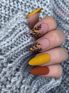 Space Fairy, November Nail Designs, Fairy Nails, Thanksgiving Nail Designs, November Nails, Fall Nail Trends, Fall Gel Nails, Cute Nails For Fall, Fall Acrylic Nails