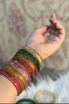 Haldi Outfit Ideas, Colorful Bangles, Indian Bridal Jewelry Sets, Fancy Jewelry Necklace, Fancy Jewellery Designs