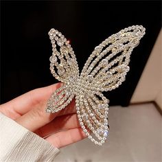 get it at https://amzn.to/3MpSzzC Metal Hair Accessories, Pearl Bow, Hair Clamps, Butterfly Party, Geometric Type