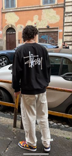 - https://howcandothis.com/manstyle/stussy-sweater-outfit-inspiration/ Street Wear Guys Aesthetic, Mens Fashionable Outfits, Urban Wear Streetwear, Streetwear Fashion Masculine, Stuzzy Outfits, Stussy Sweatshirt Outfit, Stussy Mens Outfit, Outfit Uomo Streetwear, Men’s Street Wear Look