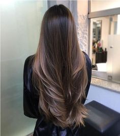 Brunette Balayage Hair, Long Hair Color, Brown Hair Balayage, Haircuts Straight Hair, Brown Blonde Hair, Hair Inspiration Color, Hair Inspo Color, 가을 패션