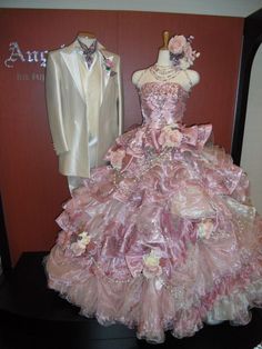 大人気のカクテルドレス♪ - アンヘル・ビジュー　北九州店　ショップ日記 Coming To America Wedding Dress, Cute Pink Dresses Short, Gyaru Wedding, Pink Party Dress Short, Fashion Outfits Pink, Gyaru Dress, Outfit For Birthday, New Year Dress, Prom Dress Inspo