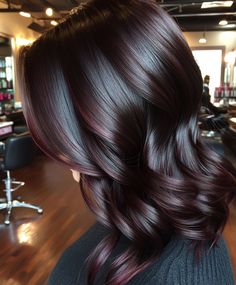 Dark Hair Burgundy Shows Dark Hair Burgundy, Call Hair Color Ideas For Brunettes, Dark Brown Hair With Burgundy Highlights, Burgundy Highlights On Dark Hair, Hair With Burgundy Highlights, Dark Hair Shades, Burgundy Hair With Highlights, Hair Colors For Dark Hair, Dark Chocolate Hair Color