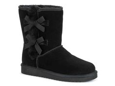 Victoria Short Bootie Short Bootie, Short Winter Boots, Womens Black Booties, Koolaburra By Ugg, Short Boot, Black Ankle Booties, Black Suede Boots, Shoe Fits, Trifold Wallet