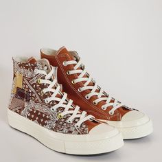 Converse Chuck 70 Hi High Top Tawny Owl Brown / Egret / Eternal Earth Canvas Unisex Sneakers A05205c Nwt Brand: Converse Model: Chuck 70 Hi Style Code: A05205c Color: Tawny Owl / Egret / Eternal Earth Gender: Unisex, Listed As Men's Shoes. Size Guide: Us Men's 10.5 / Us Women's 12.5 / Uk 10.5 / Eur 44.5 / Cm 29 Not Your Grandma's Chucks Taking Cues From Grandma's Favorite Crafts, These High Tops Bridge The Generational Gap With A Crafted, Diy Look. Cut-And-Sew Patchwork Panels Come Together With Unique Converse High Tops, Brown High-top Canvas Sneakers With Vulcanized Sole, Brown Retro Canvas Sneakers, Brown Canvas High-top Sneakers For Streetwear, Brown Canvas High-top Sneakers With Vulcanized Sole, Brown Canvas Lace-up High-top Sneakers, Brown Lace-up Canvas High-top Sneakers, Brown Lace-up Canvas Sneakers, Brown Canvas Sneakers For Fall