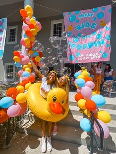 2023 Party Themes, Rush Week Themes Sorority, So Fresh So Clean Sorority Theme, Alpha Chi Omega Bid Day Themes, Alpha Phi Bid Day Themes, Bubble Bid Day Theme, Bubble Bid Day, Chi Omega Bid Day Themes, So Fresh So Clean Bid Day