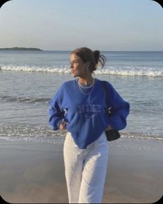 Stile Ragazza Skater, Adrette Outfits, Looks Pinterest, Indie Outfits, Mode Inspo, 가을 패션, Mode Vintage, White Pants, Looks Vintage