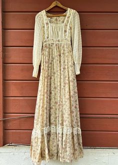 Vintage Gunne Sax San Francisco Lace Maxi Prarie Dress As-is Boho Sz 28x60 | eBay Gunny Sax Dresses, Vintage Full Length Daywear Dress, Prarie Dresses 70s, Prarie Core Fashion, Gunne Sax Dress Vintage 70s, Fall Boho Dress, Gunne Sax Dress Pattern, Gunne Sax Pattern, Frontier Dress