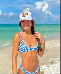 #summer #preppy #triangl #bikini #tan #seaside #florida Bathsuits Aesthetic, Cute Preppy Bikinis, Aesthetic Summer Bikinis, Beach Swimsuit Aesthetic, Matching Bathing Suits Friends, Bathing Suits Picture Ideas, Mexico Swimsuit, Cute Bathing Suits Bikinis, Swimming Suits Bikinis