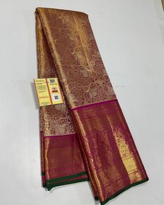 Pure handloom  tissue silk sarees😍😍

12000/-

Free shipping in India 
Silk mark certified