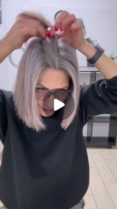 Awesome Hairstyles on Instagram: "The Best hair hacks 😍😍
By @nerminyes ❤️
.
*No copyright infringement was intended. If you are the author of this video and do not want your video to be posted on this page, please contact me in DM and your video will be deleted as soon as possible. Thank you 🤗
. 
#hairvideo #hairstyleideas #hairofinstagram #hairvideotutorial #hairstyletutorial #tutorialhair #hairtransformation #hotd #tutorialhairdo #videohair #hairstylevideo #hairstyleideas  #hairdecoration #hairoftheday #hairtutorial" Hair Ideas For Interviews, Bob With Hair Clips, Short Hair Everyday Styles, Short Hair Halloween Ideas, Hair Styles For Short Straight Hair Easy, Short Hair Pulled Up, Short Hair Ties Hairstyles, Bobby Pin Short Hair, Small Elastic Hairstyles