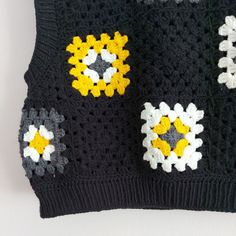 Crochet Sleeveless Sweaters Granny Square Cotton Woman Wear - Etsy Portugal Casual Patchwork Sleeveless Sweater Vest, Casual Black Patchwork Vest, Casual Black Vest With Patchwork, Sleeveless Cotton Crochet Top For Fall, Casual Sleeveless Granny Square Top, Crochet Knit Sleeveless Sweater Vest, Sleeveless Granny Square Tops, Sleeveless Crochet Cotton Sweater Vest, Sleeveless Knit Crochet Sweater Vest