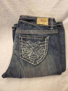 New with Tags. Ariya Jeans Women's Size 11/12 Flare. Embroidered, Paint Splatter. Curvy, Stretch. Aesthetic Pants Jeans, Cutesy Clothes, 2000s Grunge, Dr Wardrobe, Jean Pockets, Painted Jeans, Embroidered Jeans, Stuff To Make, Clothes Jewelry