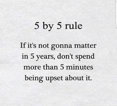 a piece of paper with the words 5 by 5 rules