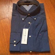 Size Medium, New With Tags Tommy Hilfiger Dress, Mens Shirt, Mens Shirt Dress, Dress Shirts, Shirt Color, Dress Shirt, Tommy Hilfiger, Shirt Dress, Mens Shirts