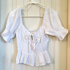 Size: Small|| Color:White|| Never Worn Before H&m Summer Tops For Day Out, White Summer Tops By H&m, H&m White Summer Tops, H&m Short Sleeve Summer Blouse, H&m Short Sleeve Blouse For Summer, H&m White Tops For Spring, H&m Summer Casual Blouse, H&m Casual Summer Blouse, H&m Cotton Top For Vacation