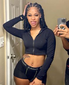 Low Ponytail With Locs, Baddie Locs Hairstyles, Locs Women Hairstyles, Real Locs Hairstyles For Women, Wisdom Loc Natural Hair, Cornrow Loc Styles For Women, Neck Length Loc Styles, Extended Loc Styles, Locs On Women