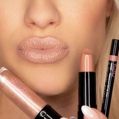 Warm Nude Nude Lip Combo, Makeup Favs, Makeup Finds, Kardashian Makeup, Nail Makeup, Hygge Life, Cheek Makeup