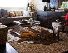 Brindle cowhide with white belly - Brazilian hide. Your Western Decor Cowhide Rug Dining Room, Cowhide Rug Decor, Cowhide Rug Living Room, Cow Print Rug, Brown Cowhide Rug, Cowhide Decor, Faux Cowhide Rug, Western Wall Decor, Living Room Classic