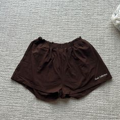 Saski Collection “Lounge” Chocolate Oversized Shorts With Elastic Waist Size Small, New With Tags. These Run Big! Would Fit A Medium Brown Loungewear Bottoms With Built-in Shorts, Brown Bottoms With Built-in Shorts For Loungewear, Comfortable Brown Leisure Bottoms, Summer Pajama Shorts With Relaxed Fit For Leisure, Comfortable Leisure Brown Bottoms, Casual High-waisted Pajama Shorts For Loungewear, Summer Relaxed Fit Pajama Shorts For Leisure, Brown Leisure Bottoms For Summer, Loungewear Bottoms With Built-in Shorts In Brown