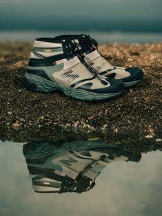 New Balance Hiking Shoes, Shoe Advertising, Techwear Fashion, Tokyo Design, Photography Outdoor, Beauty Products Photography, Snow Peak, New Balance Sneakers