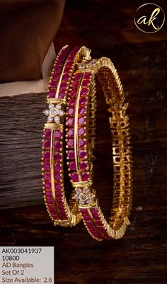 Kempu Bangles Gold, Ruby Bangles Gold, Ruby Bangles, Gold Bangle Set, Diamond Bracelet Design, Antique Bridal Jewelry, Gold Jewelry Stores