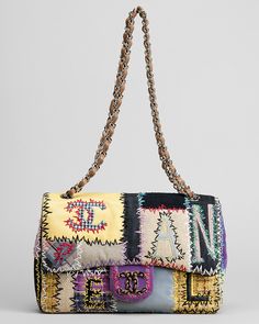 <3 Bag Obsession, Iconic Bags, Hello There, Teen Fashion Outfits, Coco Chanel, Flap Bag, Style Icon, Canvas Bag