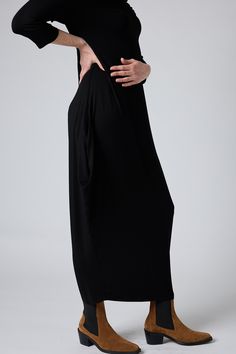 Our classic Maxi Dress in chic and super flattering black is your new Spring closet staple and the off-the-shoulder design is sure to turn heads. Dress up or down depending on the occasion. Chic Black Off Shoulder Maxi Dress, Black Long Sleeve Off Shoulder Summer Dress, Chic Black Stretch Off Shoulder Dress, Chic Black Boat Neck Dress, Black Off Shoulder Maxi Dress For Formal Occasions, Chic Black Boat Neck Midi Dress, Chic Black Midi Dress With Boat Neck, Black Boat Neck Dress For Spring, Oversized Black Evening Dress