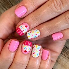 Neon Birthday Nails Short, Birthday Fingernail Designs, Birthday Nails Cupcake, Birthday Sprinkle Nails, Sprinkles Nail Art, Nail Art Birthday Ideas, Sprinkle Manicure, Toddler Nail Ideas, Birthday Theme Nails