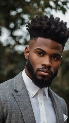 Exploring 40 Trendsetting Black Men’s Hairstyle Ideas: Fades Twists and Natural Looks Discover Aesthetic, Hair Maintenance Tips, Polished Hair, Professional Tips, Aesthetic Black, Hair Maintenance, Style Hair