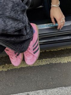 Adidas Samba Rose, Pink Gazelles, Pink Adidas Shoes, Rose Adidas, Samba Shoes, Popular Shoes