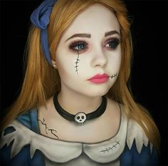 Creative Halloween Makeup Ideas: Zombie Alice Halloween Makeup Doll Makeup Halloween, Alice Halloween, Alice In Wonderland Makeup, Wonderland Makeup, Makeup Zombie, Creative Halloween Makeup, Halloween Makeup Clown