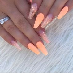 orange cute bails Peach Acrylic Nails, Gel Pedicure, French Pedicure, Orange Nail Polish, Coffin Nails Long, Summer Acrylic Nails, Trim Nails