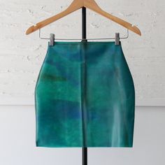 Introducing The **Shhh Couture Latex Mini Skirt In Dark Green Teal Blue Marble**An Exquisite Fusion Of Elegance And Bold Fashion. Designed For Those Who Dare To Make A Statement, This Mini Skirt Is Crafted From High-Quality Latex, Offering A Sleek, Second-Skin Fit That Accentuates Your Curves. The Mesmerizing Dark Green Teal Blue Marble Pattern Adds A Touch Of Sophistication, Making It Perfect For A Night Out Or A Daring Daytime Look. Tailored In A Uk Size 8 (Us 4 Small), It Hugs The Body While Latex Mini Skirt, White Ruffle Skirt, Lululemon Tennis Skirt, Teal Skirt, Couture Skirts, Faux Leather Mini Skirt, Tweed Mini Skirt, Sequin Mini Skirts, Embroidered Skirt