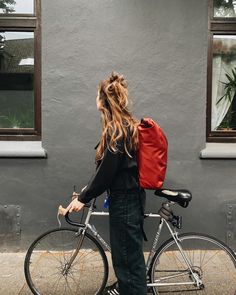 Bike Aesthetic, Down Town, Cycle Chic, Bikes Girl, Bike Life, Costume Ideas, Look Fashion, Instagram Account, Good Times