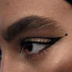 Katniss Everdeen Tattoo, Katniss Everdeen Makeup, Katniss Everdeen Hair, Hunger Games Makeup, Games Aesthetic, Witch Makeup, Swag Makeup, Smink Inspiration, Angel Eye