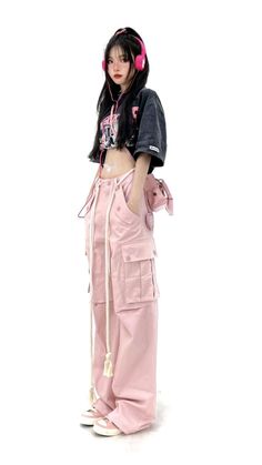 Japanese Streetwear Aesthetic, Japan 2000s Fashion, Fashion Types, Dance Fits, Mode Indie, 2000s Japanese Fashion, Outfit References, Aesthetic Outfit Ideas, Fashion Y2k