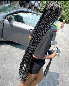 Cute Different Braided Hairstyles Black, Super Long Box Braids, Rubberband Hairstyles Black Women Braids, Cute Big Knotless Braids, Braids With Some Hair Out, Basic Braided Hairstyles, Medium Size Not Less Braids, Super Long Knotless Braids, Large Knot Less Braids With Curls