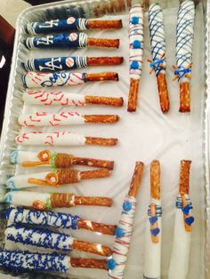 a tray filled with lots of different types of toothbrushes