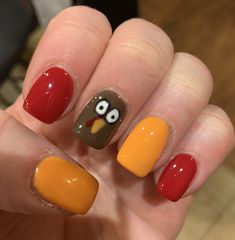 Easy Thanksgiving Nail Art, Turkey Nails Designs, Turkey Nail Art, Thanksgiving Nails Easy, Thanksgiving Nails Color, Thanksgiving Nails Design Fall