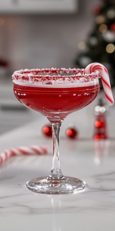 Cranberry Peppermint Twist Recipe Twisted Recipes, Festive Cocktails, Infused Vodka, Vodka Cocktails, Christmas Cocktails, Candy Canes, Holiday Gathering