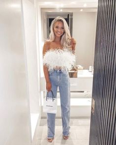 Bachlorette Party Outfits, Feather Top Outfit, Never Drinking Again, Split Hem Jeans, Feather Top, Bachelorette Party Outfit, Feather Tops, Top Jeans, Bachelorette Outfits