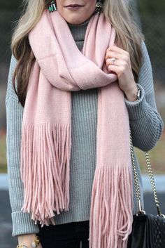 Brushed Long Fringed Scarf Blush Scarf, Scarf Trends, Fall Fashion Trends Women, Winter Fashion Outfits Casual, Pink Scarf, Scarf Casual, Trending Fashion Outfits, How To Wear Scarves, Fall Fashion Trends