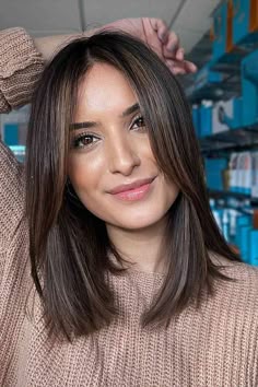 Shoulder Length Straight Hair, Haircuts For Medium Length Hair, Fine Straight Hair, Straight Hair Cuts, Shoulder Length Hair Cuts, Mid Length Hair, Medium Hair Cuts, Shoulder Length Hair