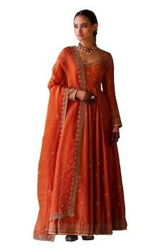 Rust chanderi anarkali featuring dori and aari hand embroidery. Paired with matching pant and an organza dupatta., Fit: Relaxed Orange Anarkali, Wedding Reception Outfits, Chanderi Anarkali, Shaadi Outfits, Kurta And Sharara, Indian Closet, Reception Outfits, Royal Indian, Ethnic Wear Indian